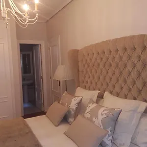 Habitación Con Baño Privado En , Bilbao España
