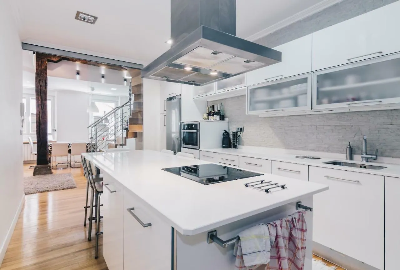 Nerbioi Apartment By People Rentals Bilbao